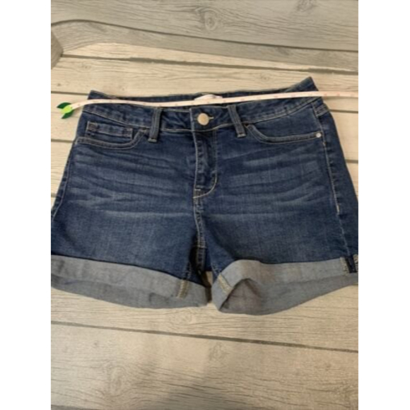 LC Lauren Conrad Womens Jean Shorts Size 6 mid rise Med Wash Cuffed Short Shorts - Picture 8 of 12
